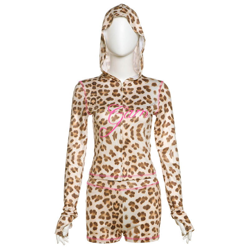 Wholesale Leopard print slim fit hooded high waist zip up shorts set